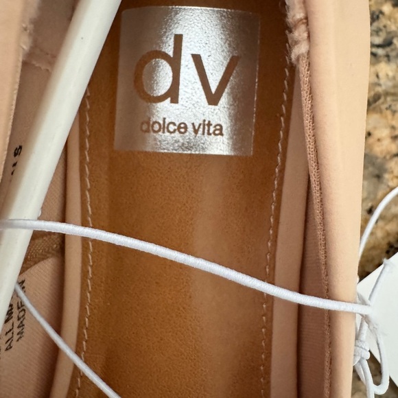 NWT and Box Dolce Vita Malanie Ladies Ballet Flats Blush Size 7.5 - Picture 10 of 14